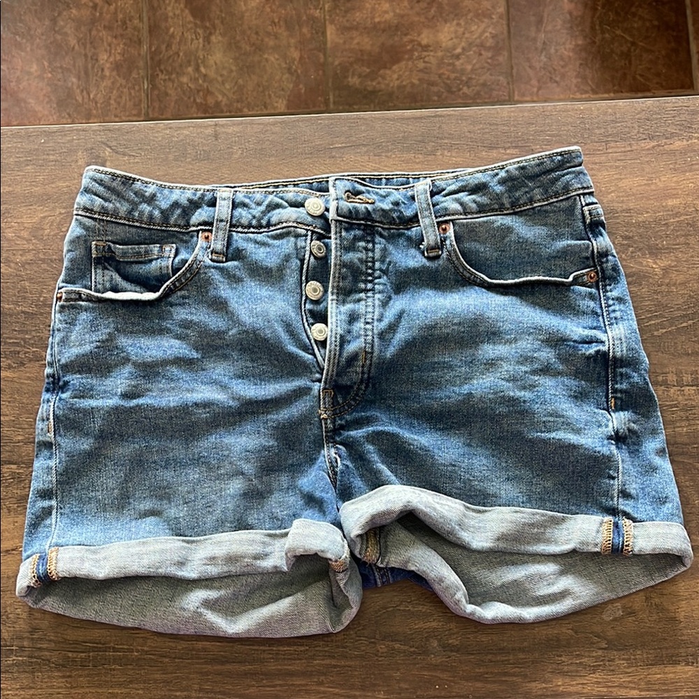 Old Navy Blue Jean Shorts Classic Cut-Off Style